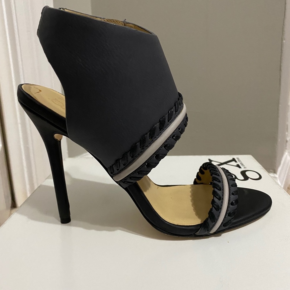 gx by Gwen Stefani Takako heeled sandal Slate Sz 8